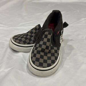 Toddler boys slip on vans